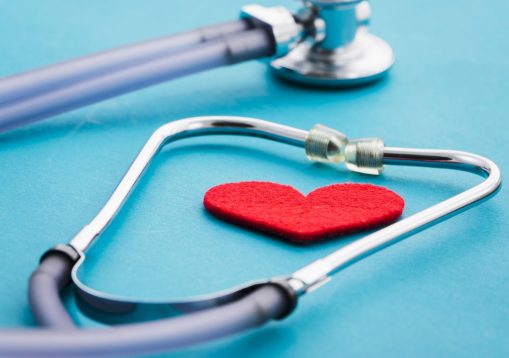 m_heart-shape-stethoscope-blue-background